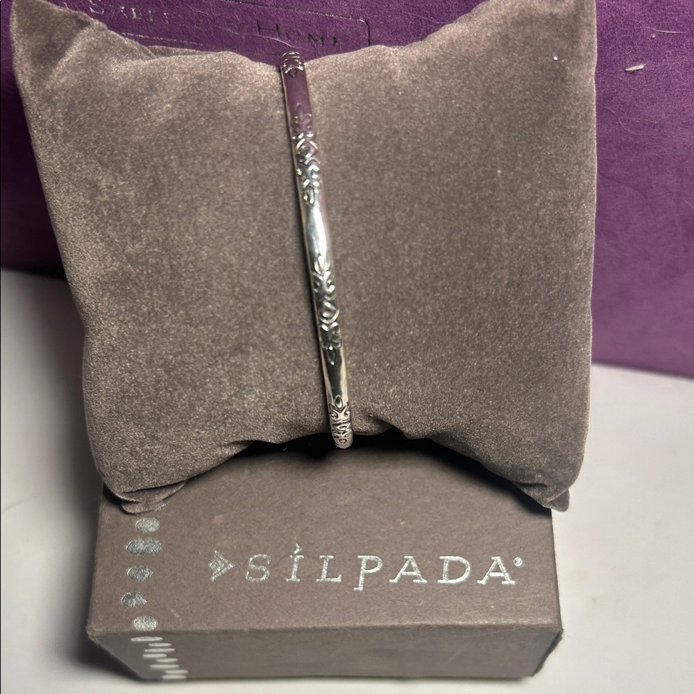 Silpada .925 Silver X O Willow Etched Bangle - Picture 2 of 7